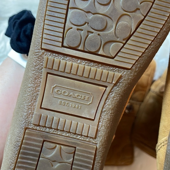 VGUC size 8 Coach Caramel Tulip Signature Suede Boots! - Picture 8 of 16